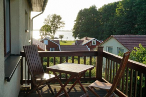 Ferienwohnung mit Seeblick und Strand